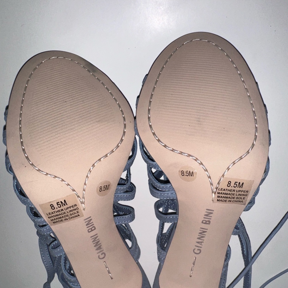Gianni Bini Sandals Periwinkle Round Cutout Ankle Tie Heels Size 8.5M NWOT - Picture 6 of 6
